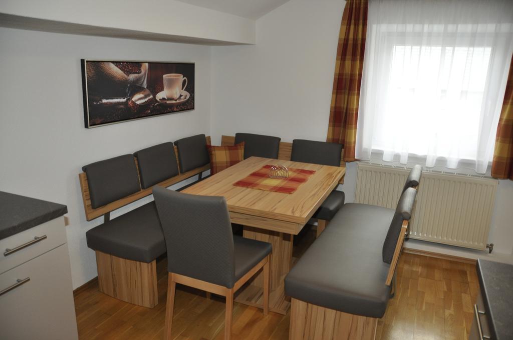 Flierelerhof Apartment Arzl im Pitztal Room photo